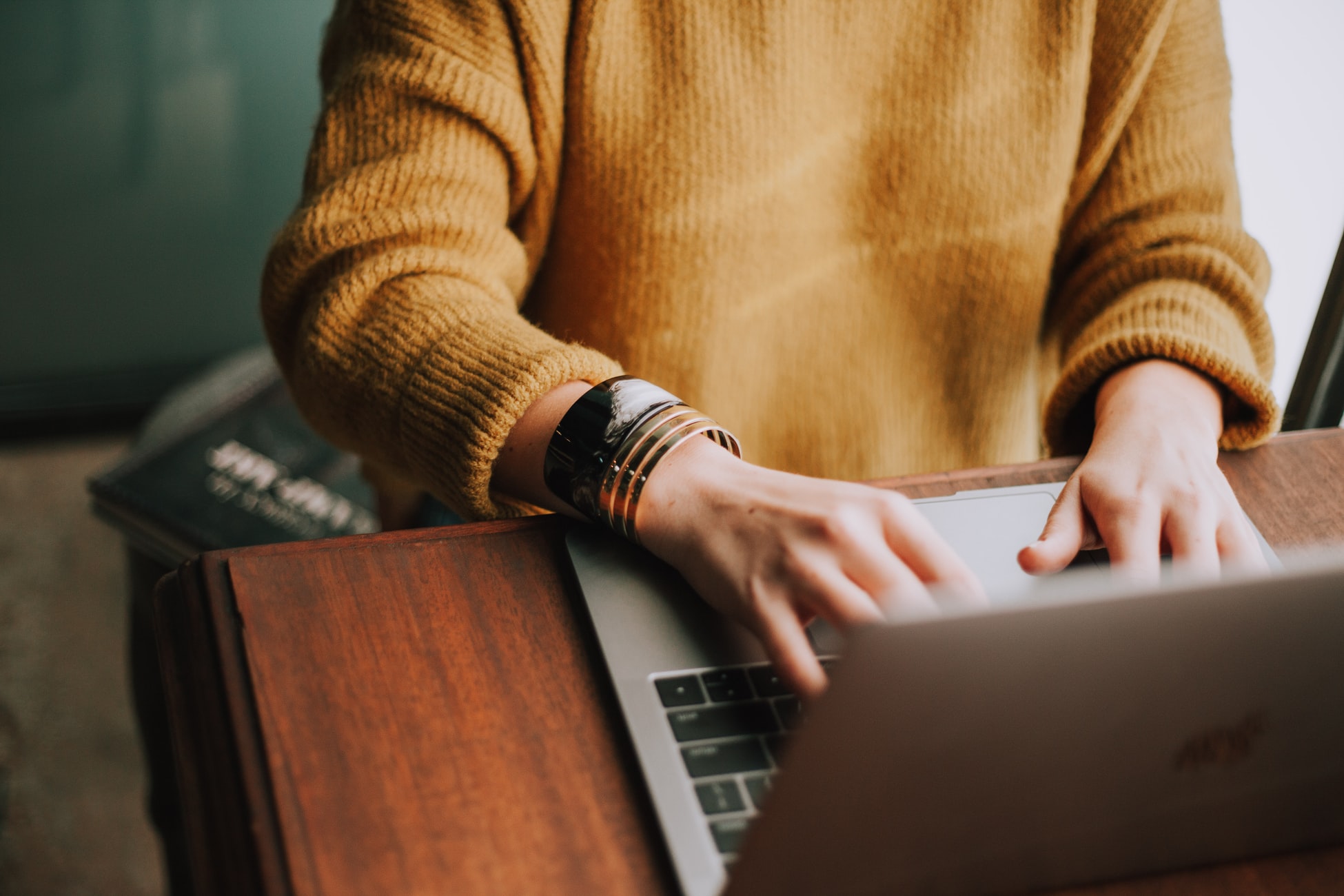 in-depth business blog content