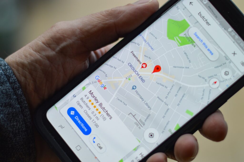 10 Ways Local SEO Helps Small Business Gain Customers & Sales illustration
