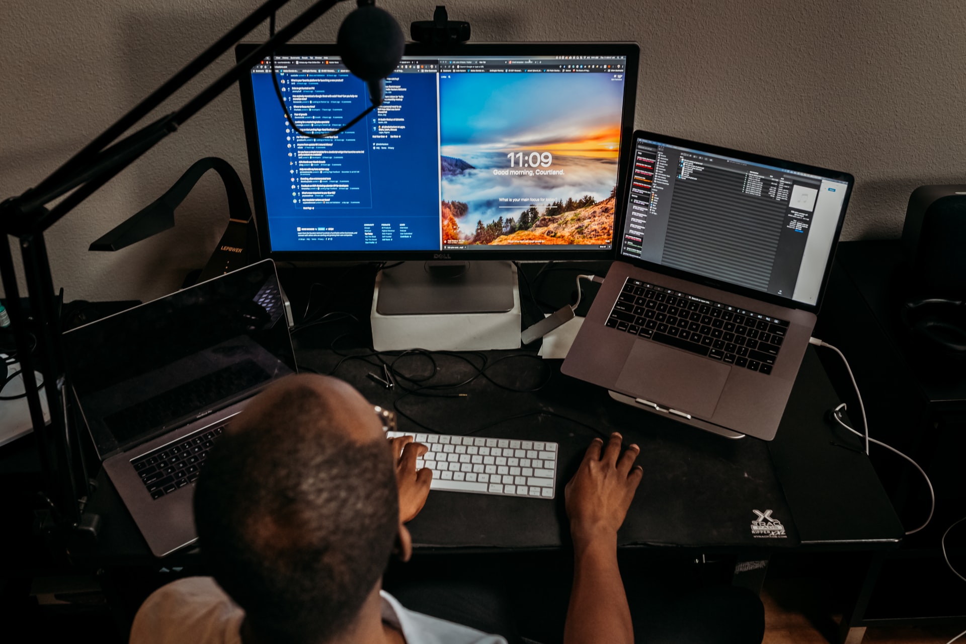 Content creator desk